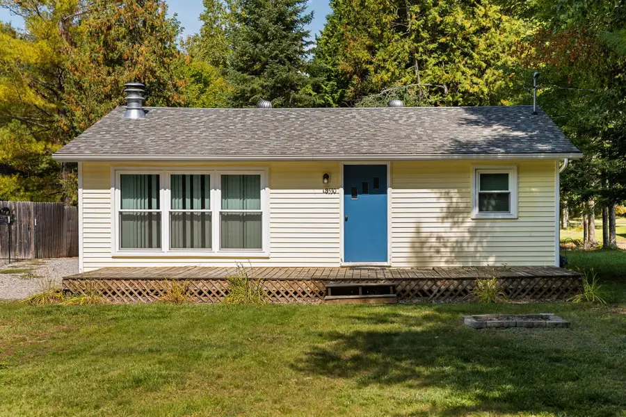 8530 W Matilda Drive, Grayling, MI 49738 - Image #2