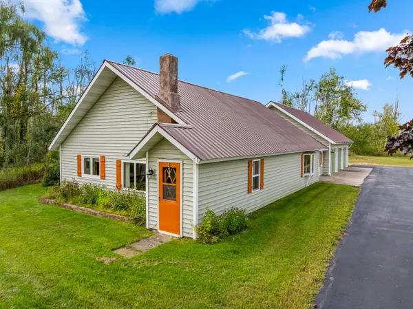 2402 N Old 27, Gaylord, MI 49735