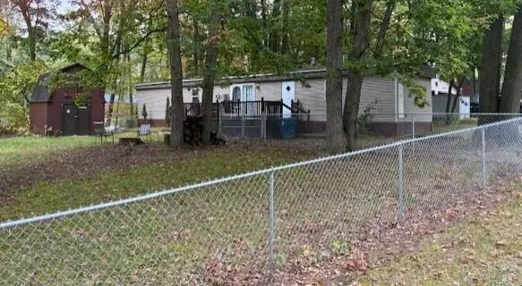 217 Joliet Avenue, Houghton Lake, MI 48629 - Image #1