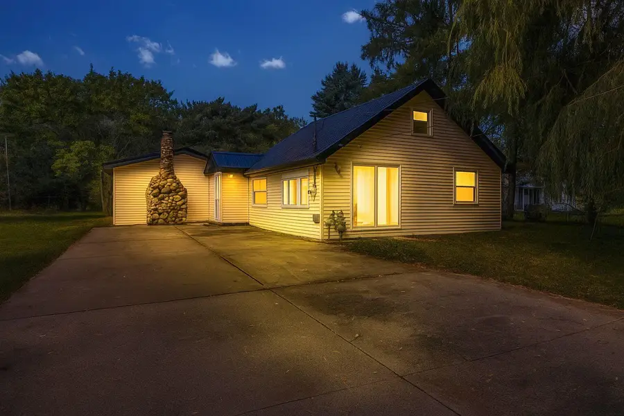 1750 S Loxley Road, Houghton Lake, MI 48629 - Image #3