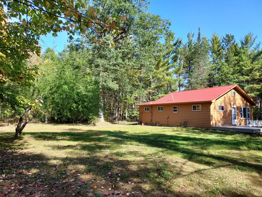 11708 Field Street, Atlanta, MI 49709 - Image #2