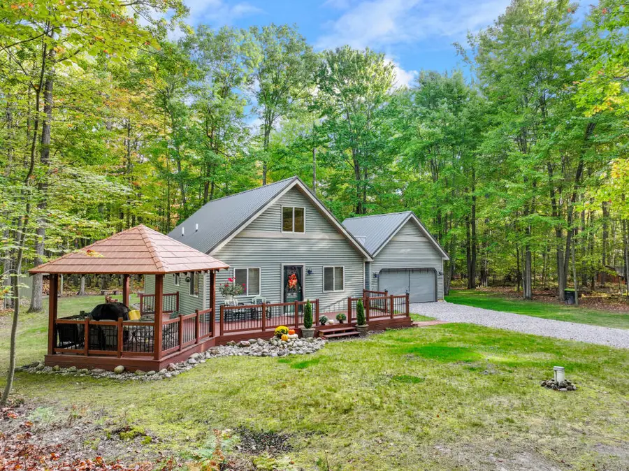 140 Dayton Street, Roscommon, MI 48653 - Image #3