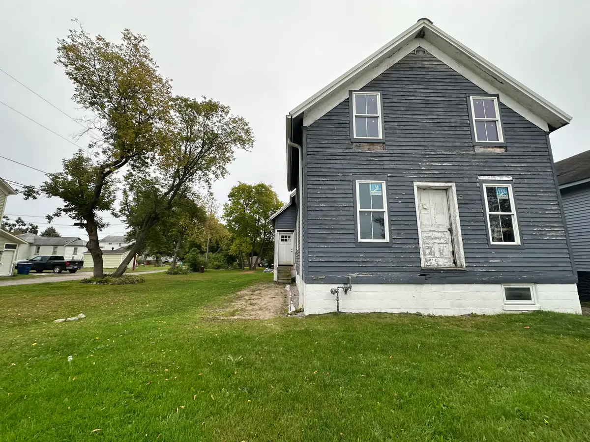 1006 N Second Avenue, Alpena, MI 49707 - Image #1