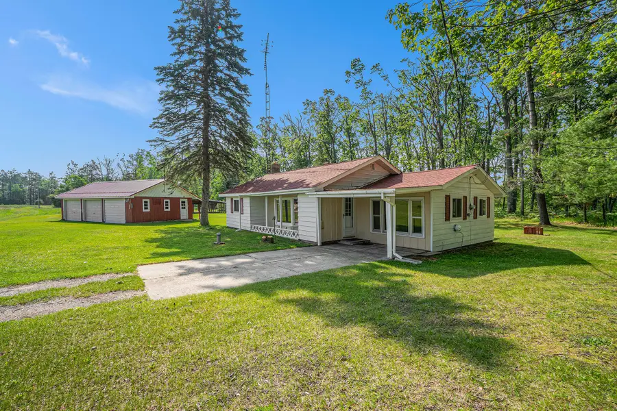 2750 Lee Road, Lewiston, MI 49756 - Image #3