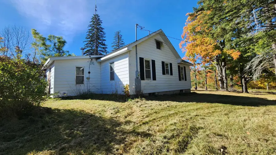 1601 M-33 Highway, Comins, MI 48619 - Image #3