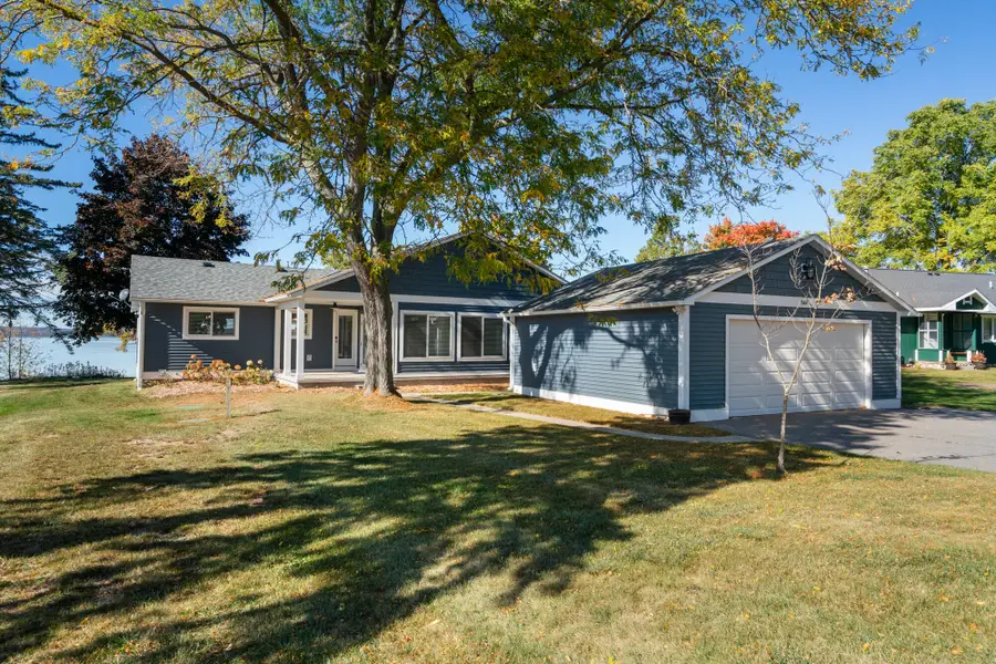 569 Cedar Drive, Indian River, MI 49749 - Image #3