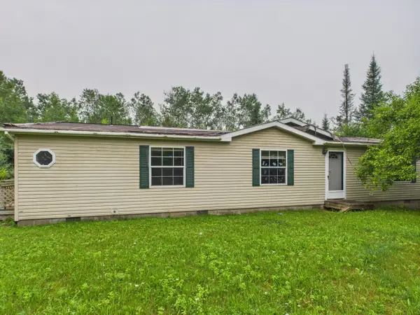 15391 Pleasant Valley Road, Atlanta, MI 49709