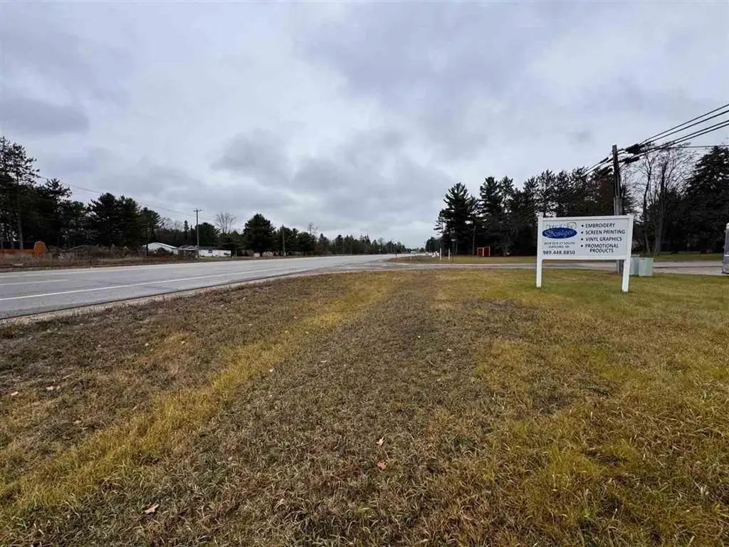 3419 S Old Us Highway 27, Gaylord, MI 49735 - Image #1