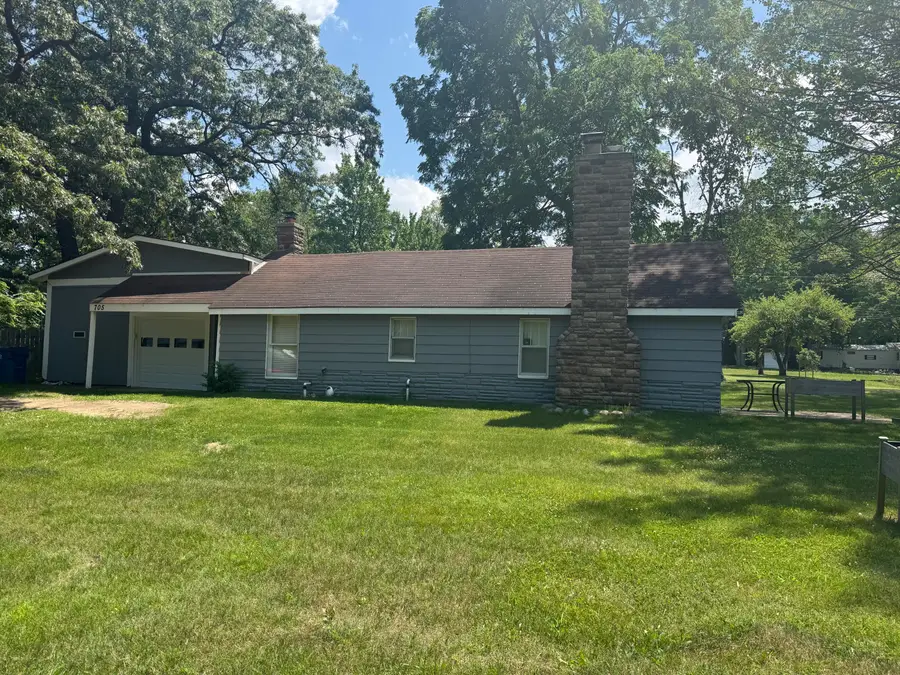 705 Nicolet Trail, Houghton Lake, MI 48629 - Image #2