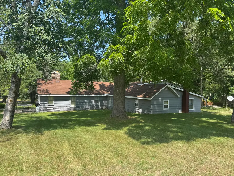 705 Nicolet Trail, Houghton Lake, MI 48629 - Image #3