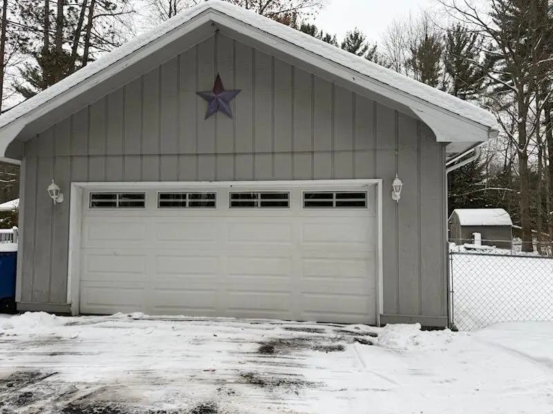 207 N Plank Road, Tawas City, MI 48763 - Image #2