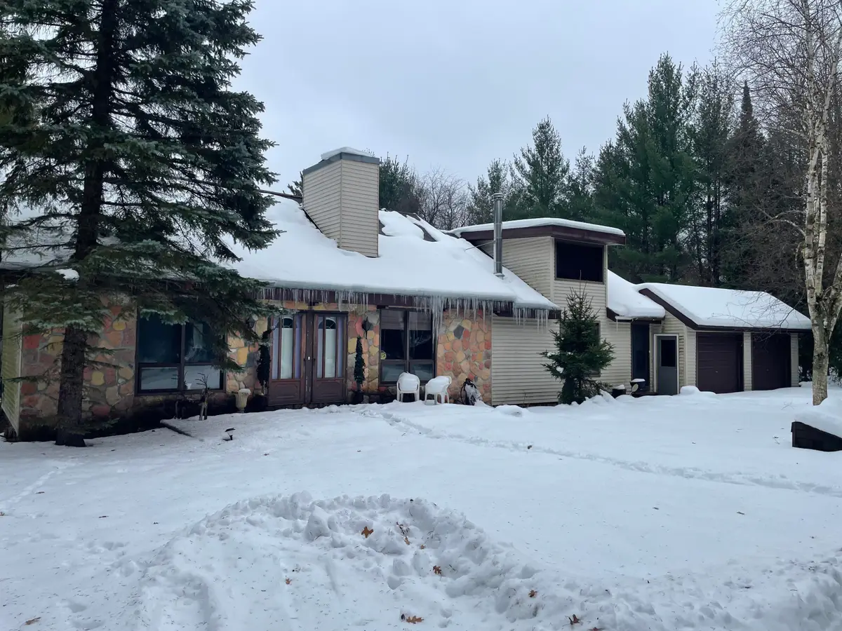 11269 Tanglewood Drive, Roscommon, MI 48653 - Image #1