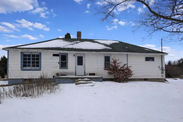 13300 Sturgis Road, Atlanta, MI 49709