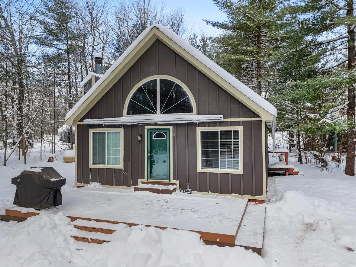 120 Smiths Boulevard, Roscommon, MI 48653 - Image #1