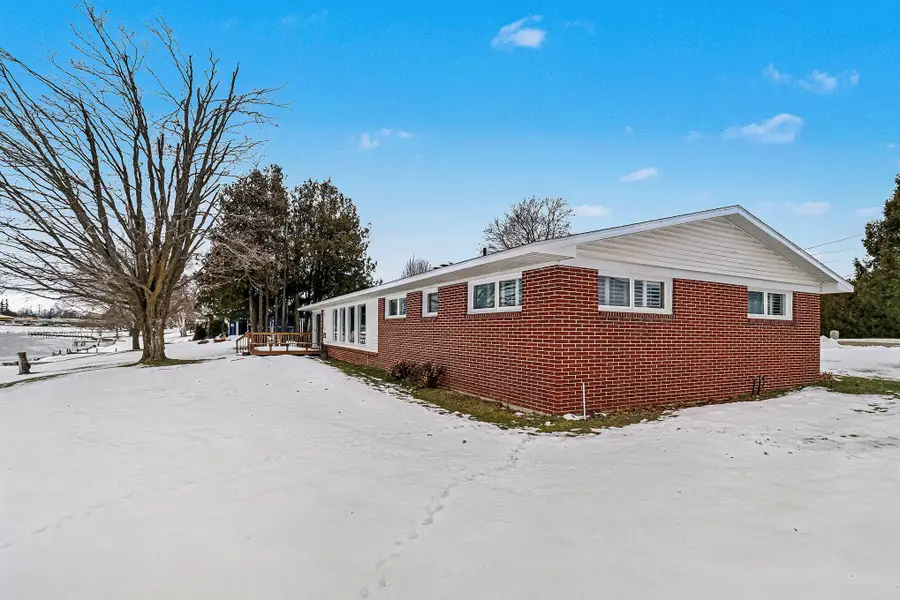 190 Riverside Drive, Cheboygan, MI 49721 - Image #2