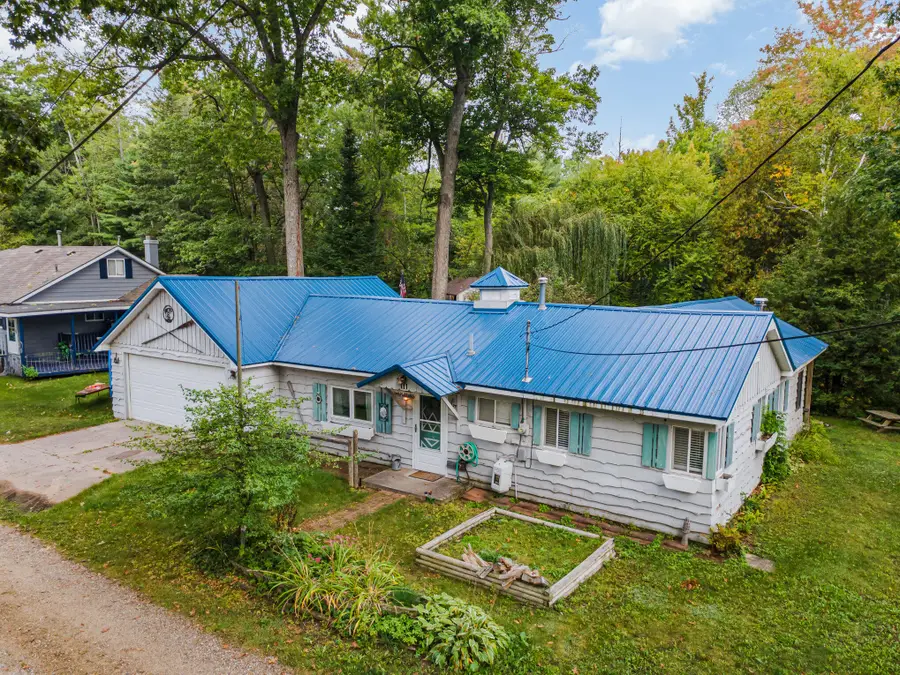 111 Short Avenue, Roscommon, MI 48653 - Image #3