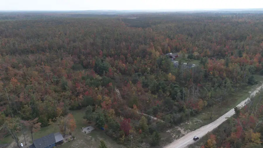 V/L 10.41A Big Bowl Drive, Gaylord, MI 49735 - Image #3