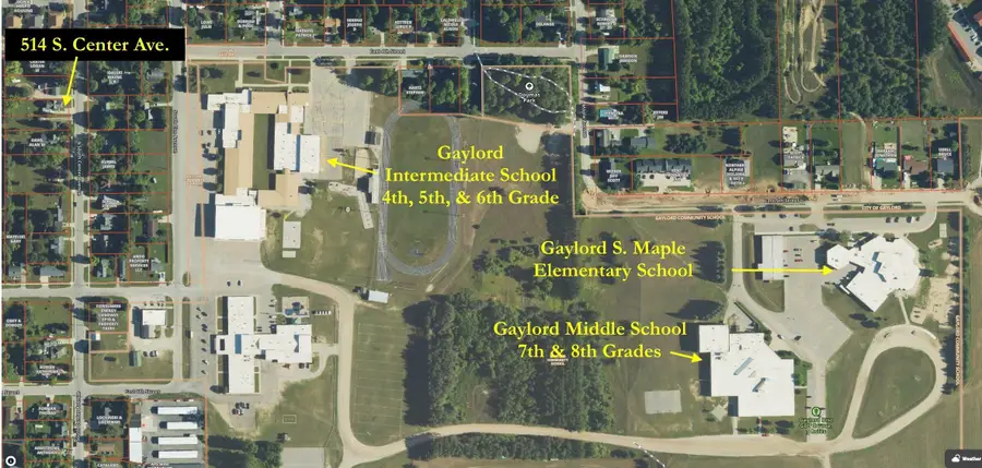 514 S Center Avenue, Gaylord, MI 49735 - Image #2