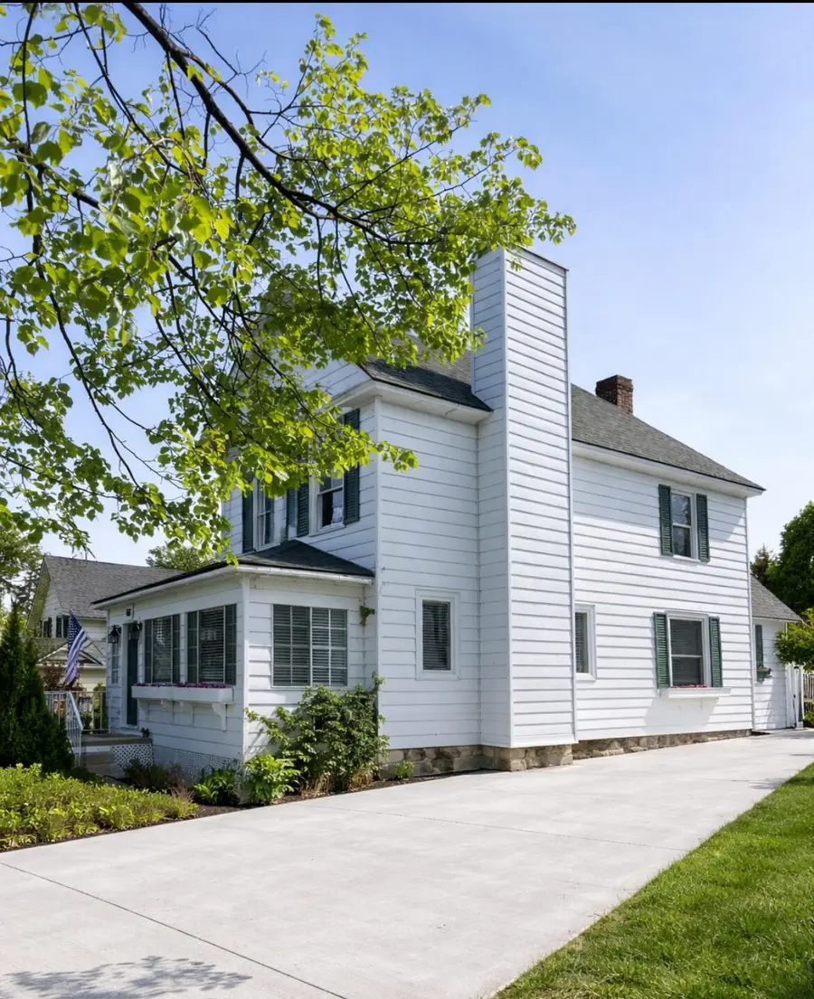617 Harvey Street, Petoskey, MI 49770 - Image #2