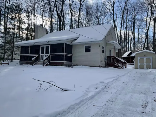 108 Heidi Court, Roscommon, MI 48653