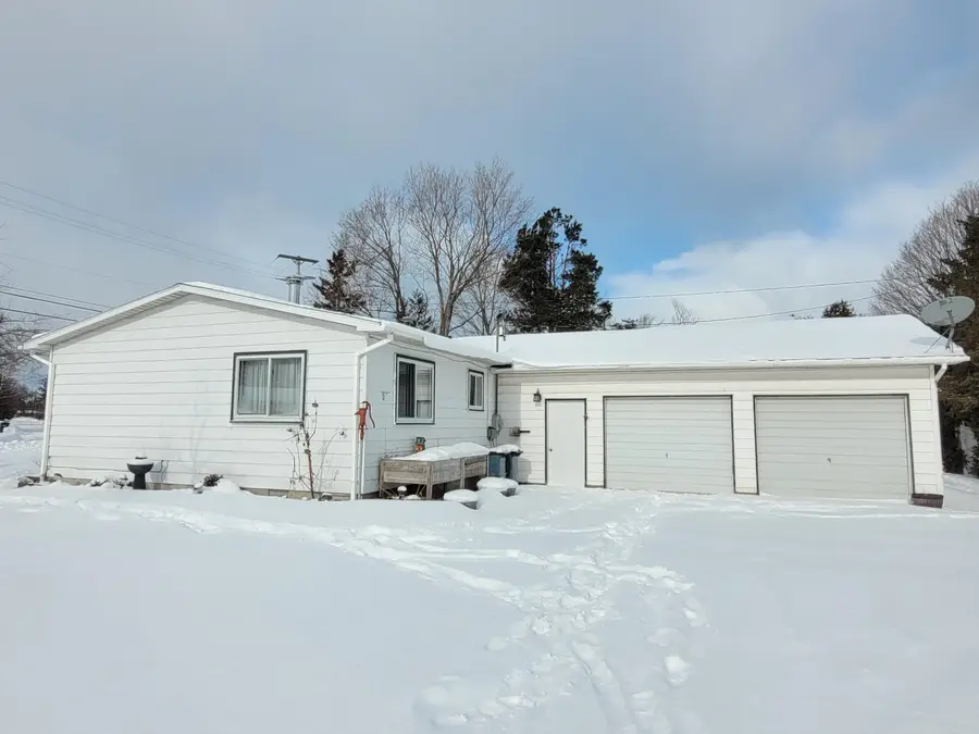 1010 Spruce Street, Rogers City, MI 49779 - Image #2