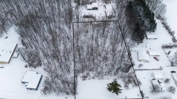 1309 Heightsview Drive, Houghton Lake, MI 48629