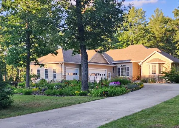 3659 Whisper Cove Trail, Prudenville, MI 48651