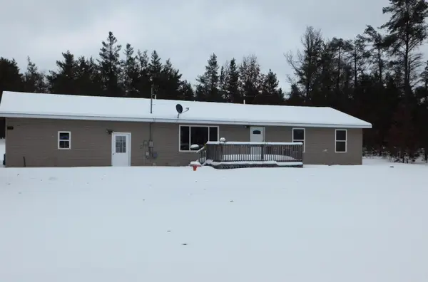 2045 Mccarty Drive, Grayling, MI 49738