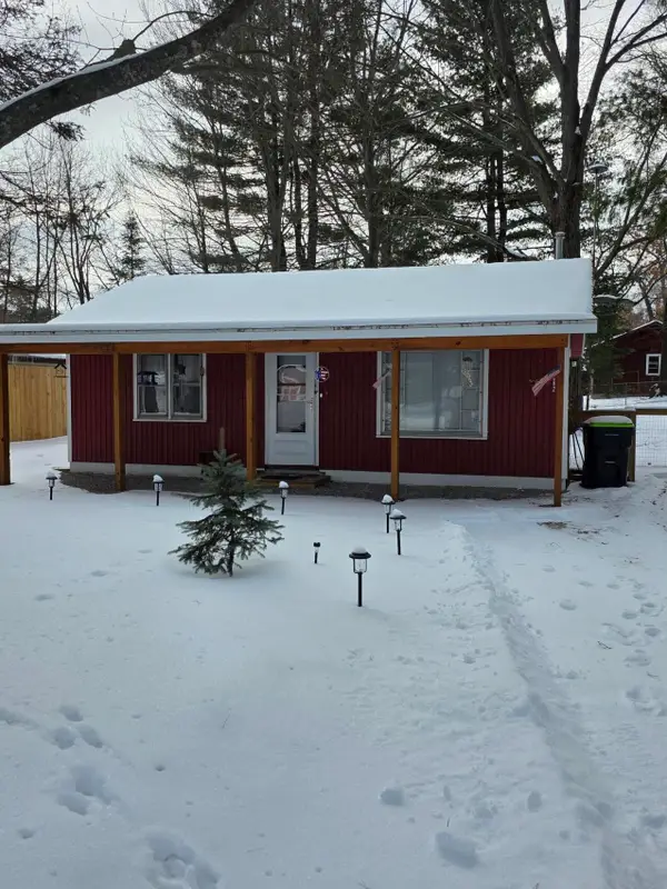 9082 Michigan Avenue, St. Helen, MI 48656