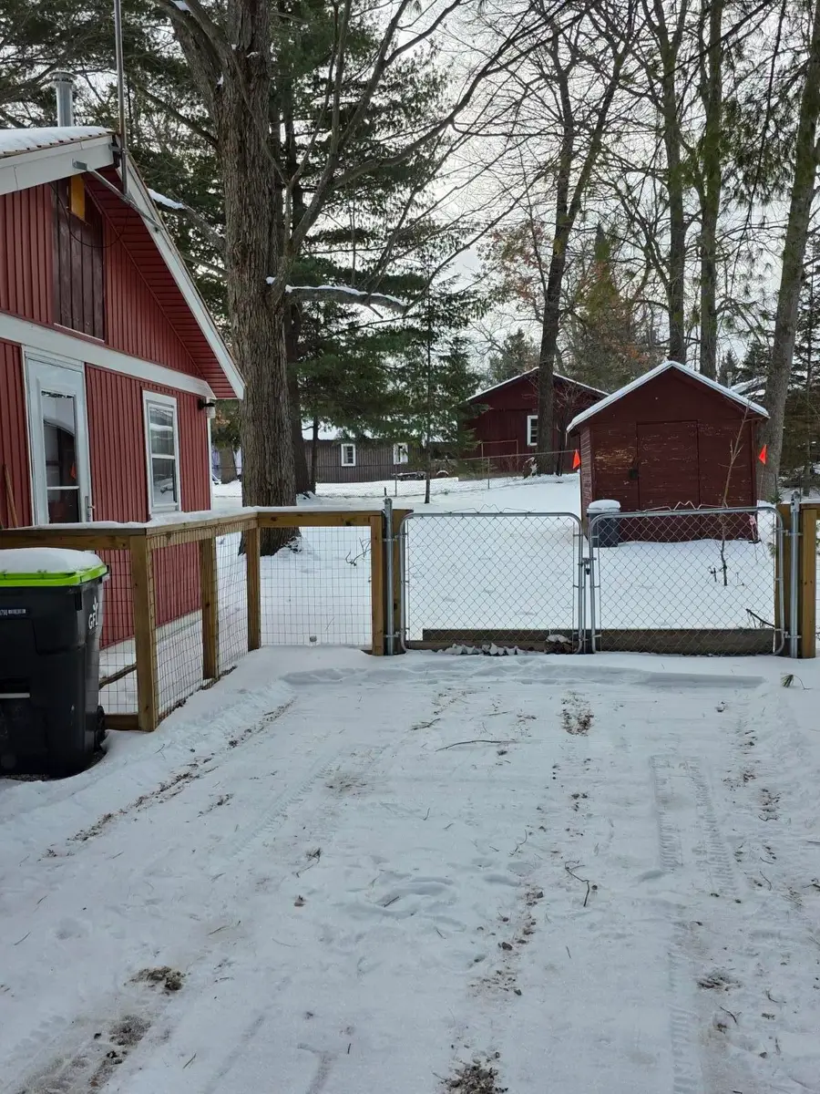 9082 Michigan Avenue, Saint Helen, MI 48656 - #3