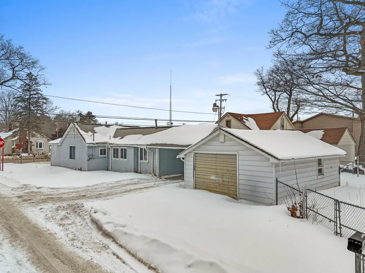 2613 S Gladwin Road, Prudenville, MI 48651 - #1