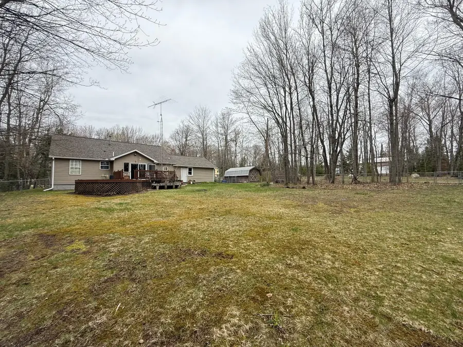 9906 E Houghton Lake Drive, Houghton Lake, MI 48629 - #2