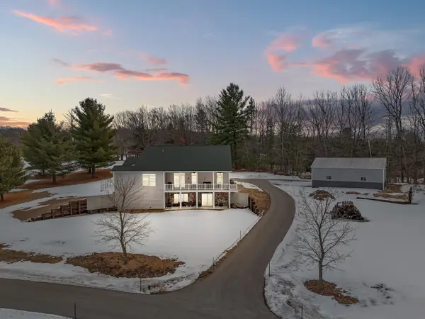 2229 S Loxley Road, Houghton Lake, MI 48629