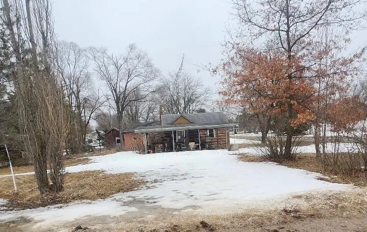 201 E 5th Street, Mio, MI 48647 - #1