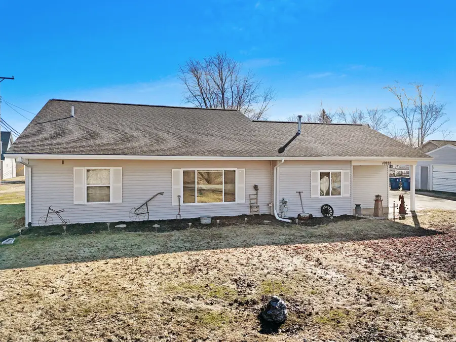 10222 W Shore Drive, Houghton Lake, MI 48629 - #3