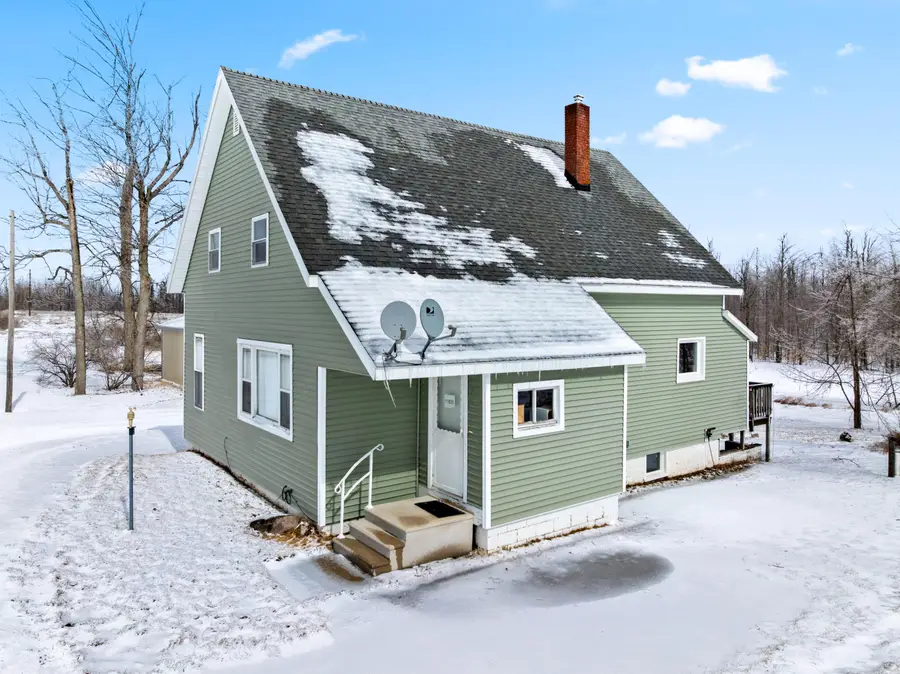 11825 Meridian Line Road, Johannesburg, MI 49751 - #2