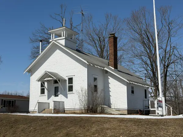 24030 M-32, Hillman, MI 49746