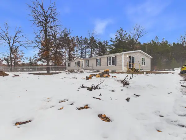 8541 S Grayling Road, Grayling, MI 49738