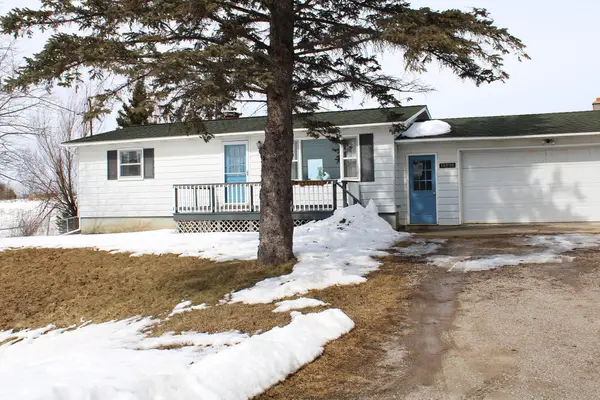 11500 M 32, Lachine, MI 49753