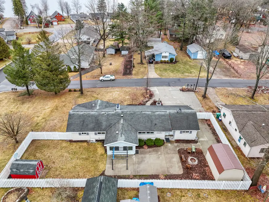 311 Maple Grove Avenue, Prudenville, MI 48651 - #3