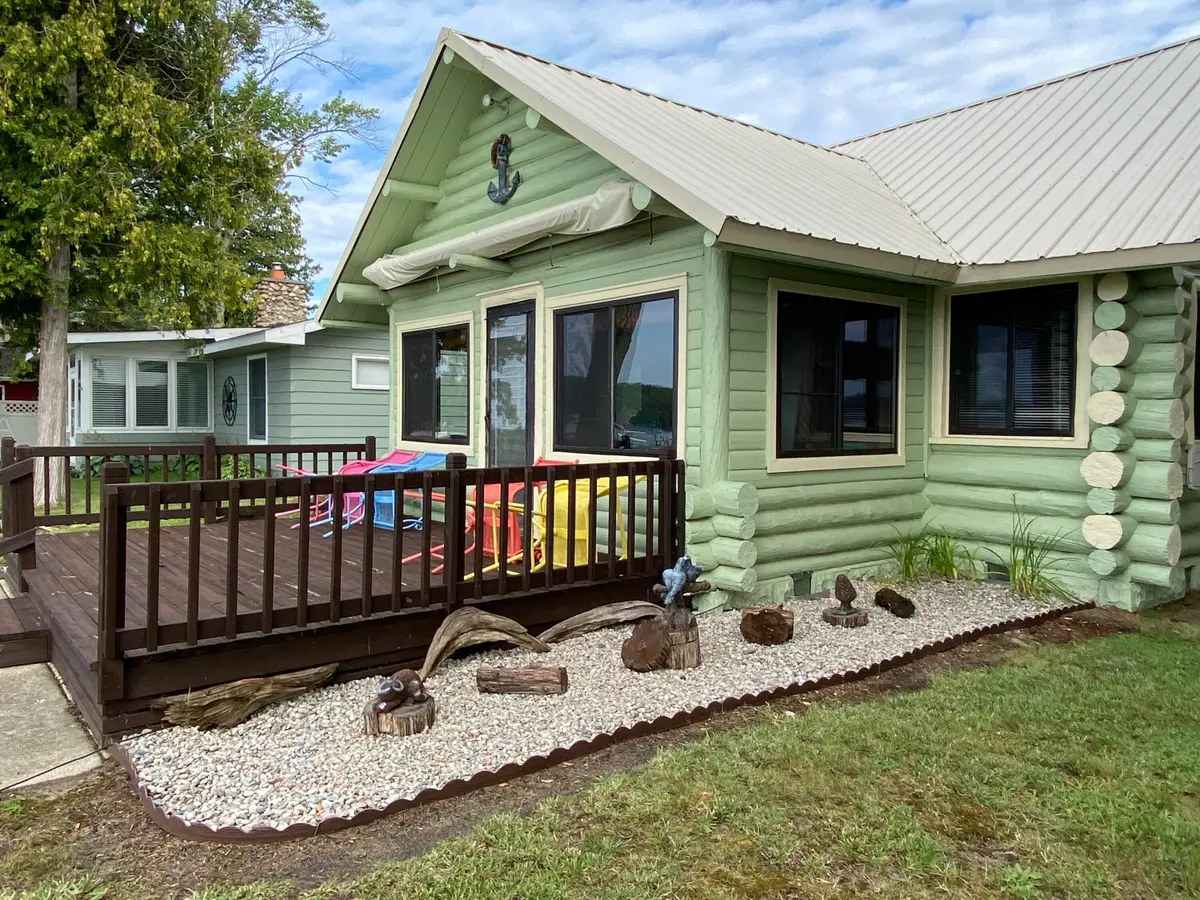 9143 N Lake Shore Drive, Grayling, MI 49738 - #1
