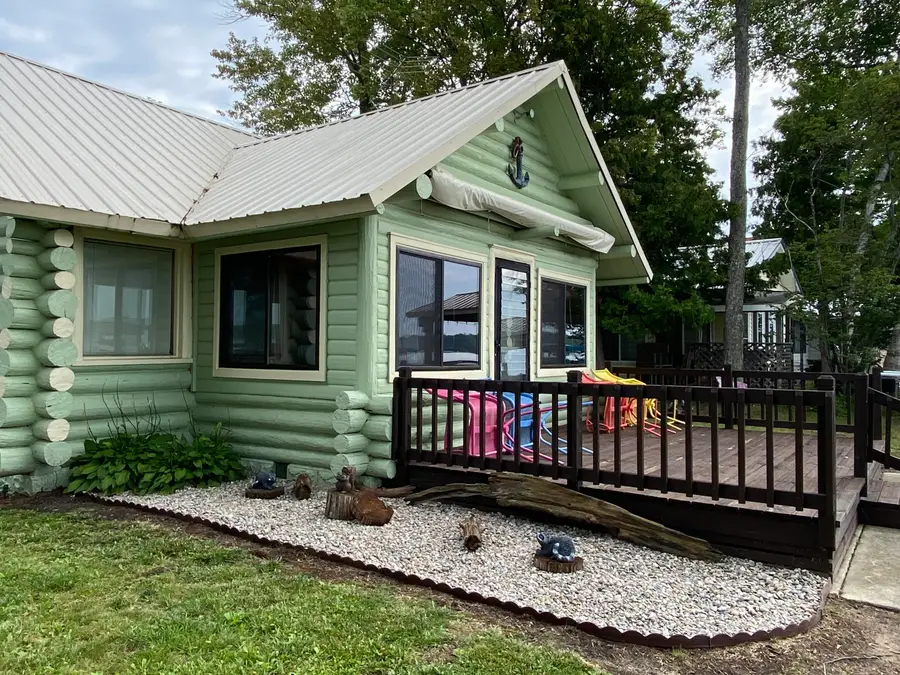 9143 N Lake Shore Drive, Grayling, MI 49738 - #3