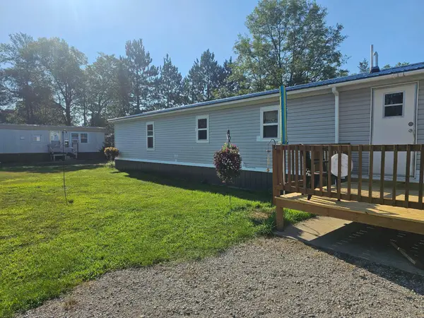 208 Crestwood Drive, Grayling, MI 49738