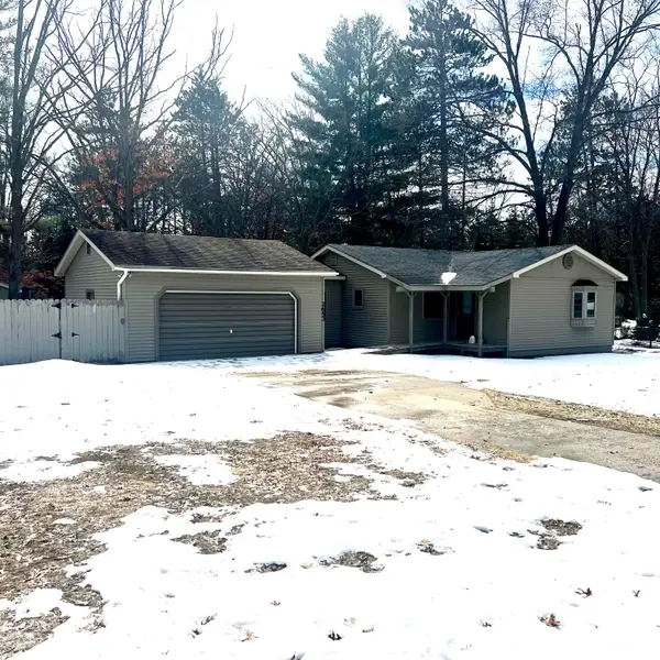 2653 Candlewood Drive, Roscommon, MI 48653