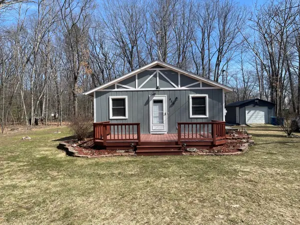459 Mcdonald Drive, Houghton Lake, MI 48629
