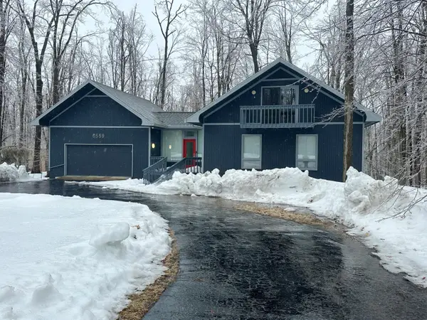 6559 Forest Park Trail, Gaylord, MI 49735