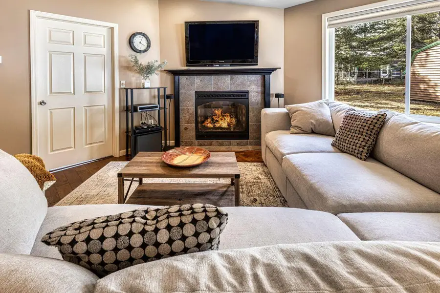 10869 W Higgins Lake Drive, Roscommon, MI 48653 - #3