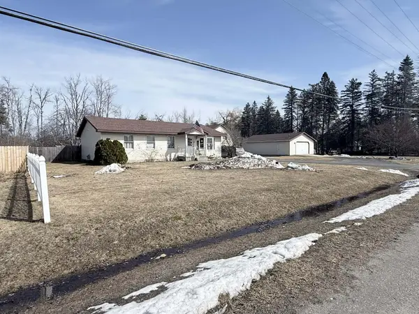 1040 Wayne Road, Alpena, MI 49707