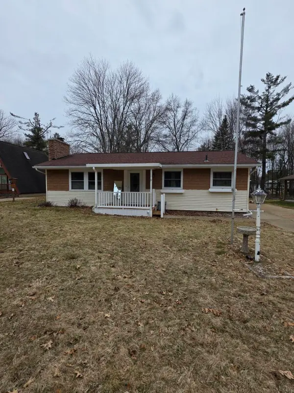 1851 Lakewoods Beach Road, St. Helen, MI 48656