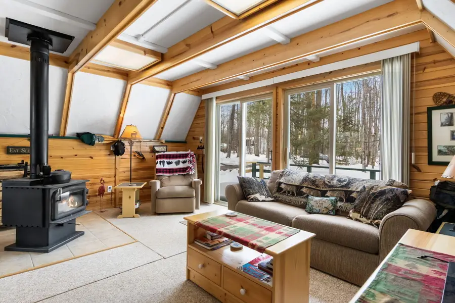 3230 Coolwater Avenue, Johannesburg, MI 49751 - #3